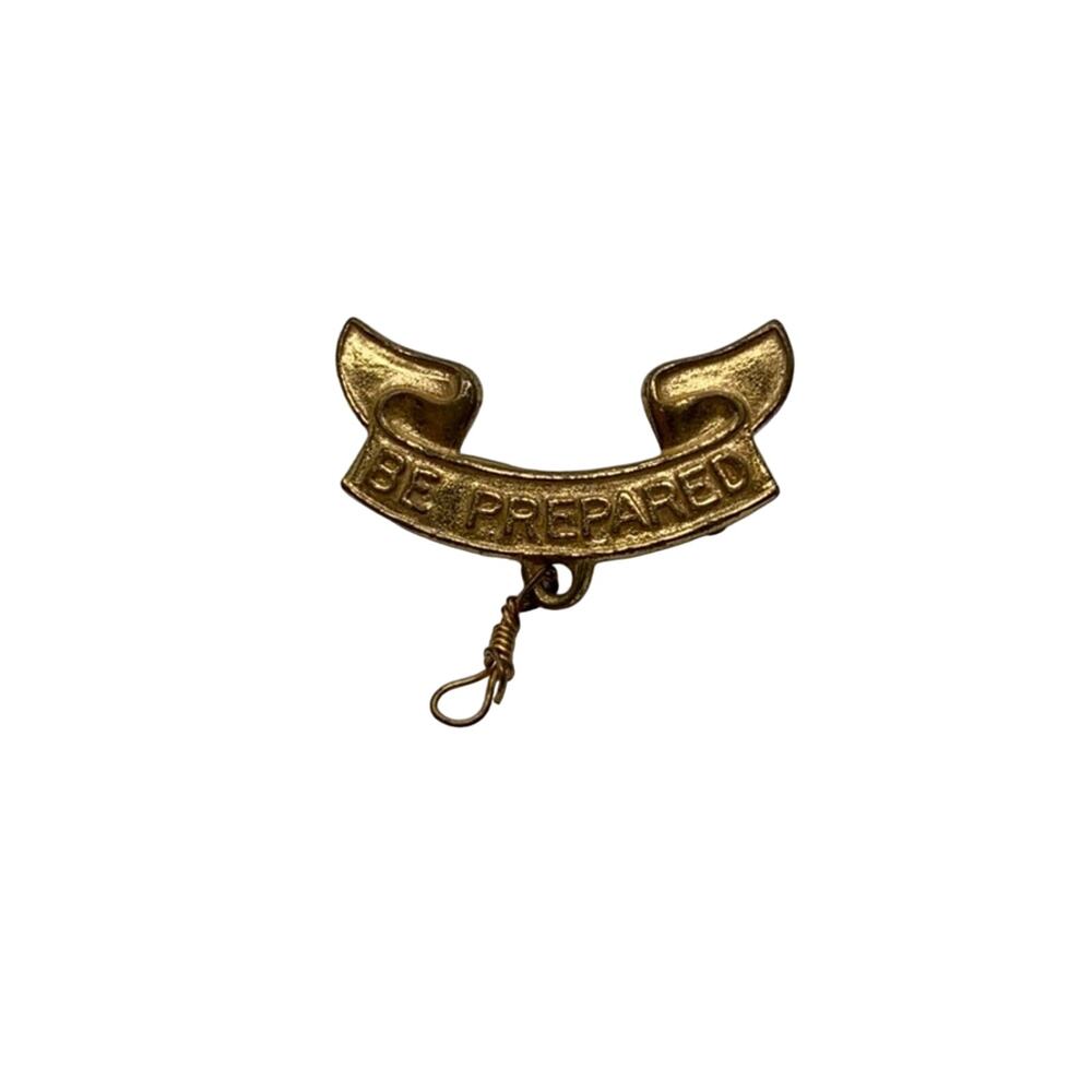 Boy scouts be prepared goldtone pin